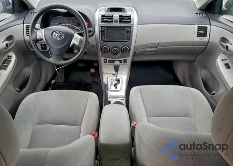 2013 Toyota Corolla Base z USA, uszkodzony, nr VIN 5YFBU4EE2DP140961